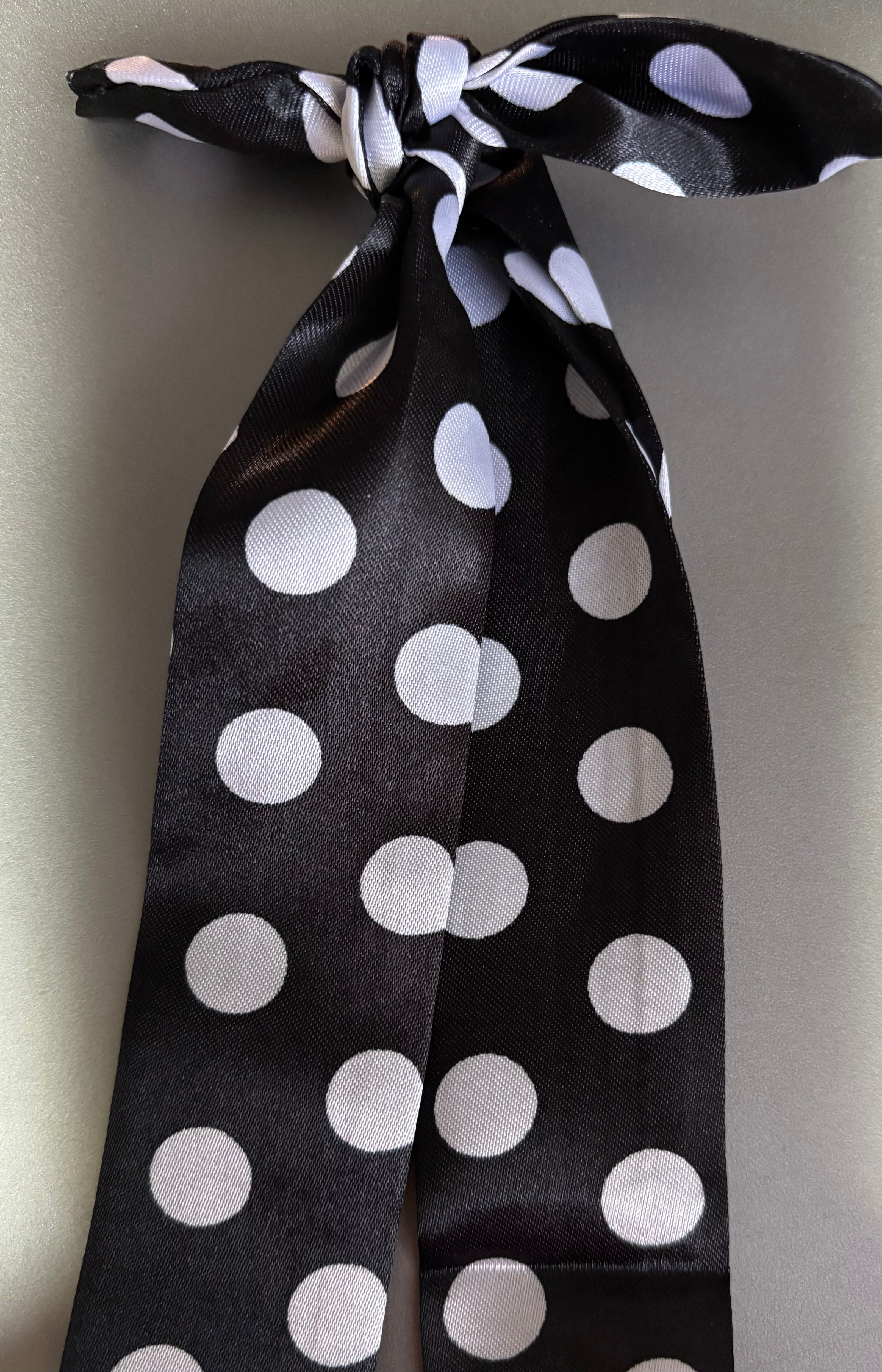 The Stitching Scarf
